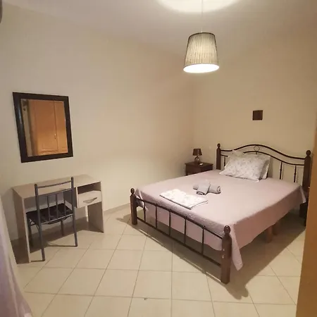 Kakias House In بيت للعطل
