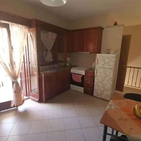بيت للعطل Kakias House In *